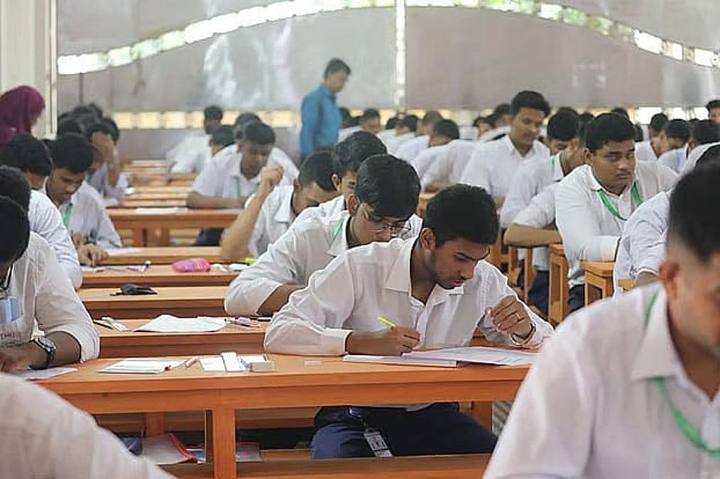 এইচএসসি পরীক্ষা ২০২৬ নিয়ে শিক্ষা বোর্ডের জরুরি নির্দেশনা