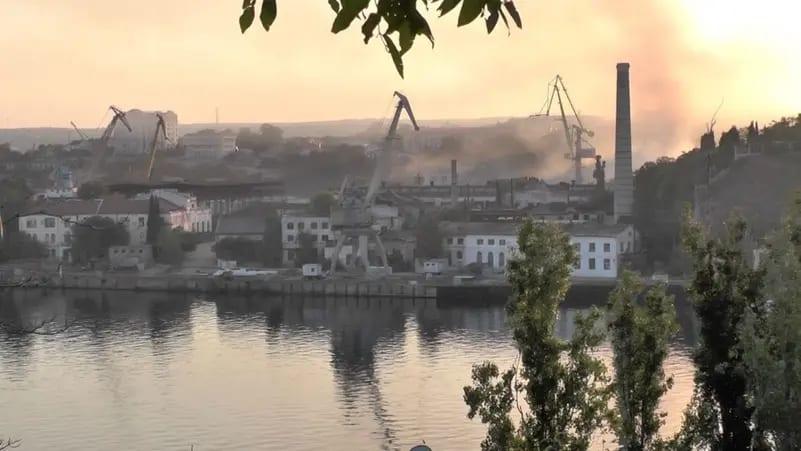 Ukrainian strike cuts power to Crimean city | International
