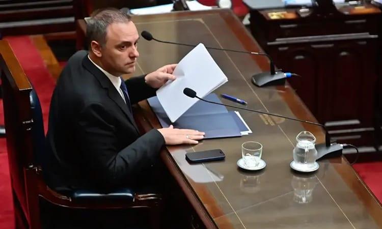 Top aide to Argentina's leader resigns over corruption scandal | International