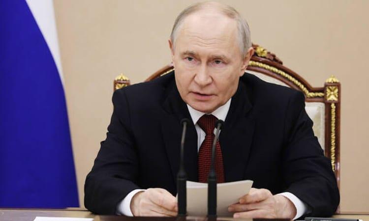 Putin says expecting US negotiators once US less busy with Iran | International
