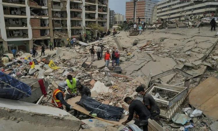 Venezuela search teams scramble as hope fades of finding quake survivors | International