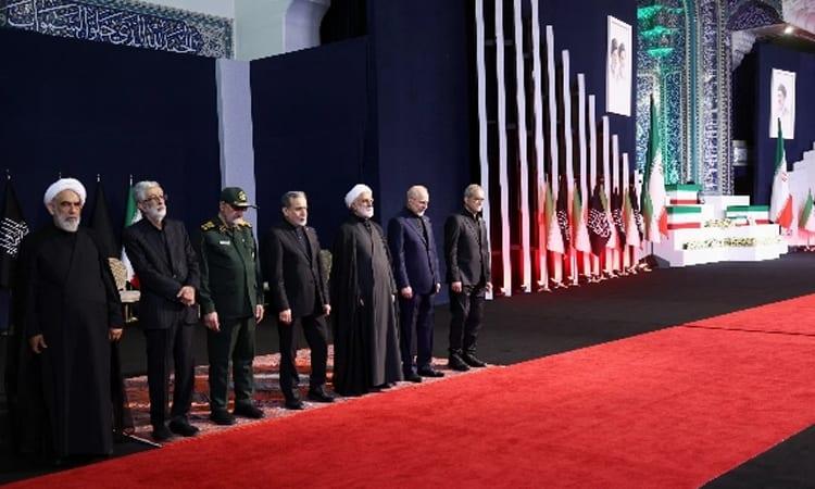 Iran leaders pay last respects to Khamenei as mourners gather | International