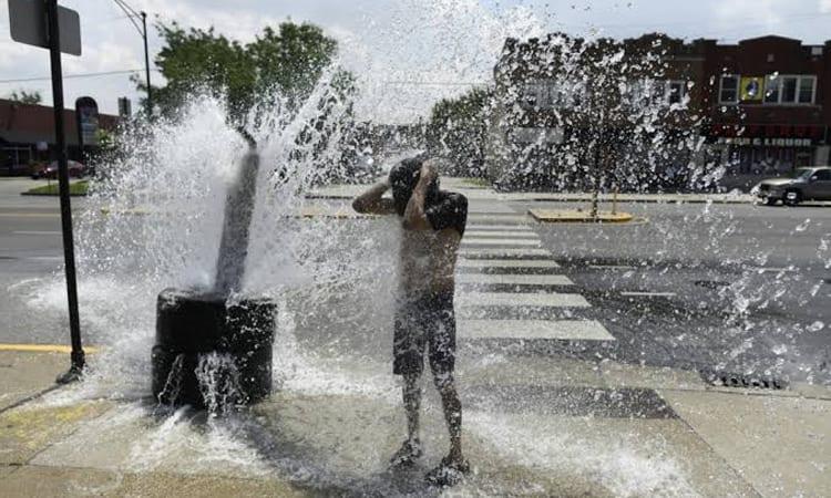 Dangerous heatwave hits peak temps along US east coast | International