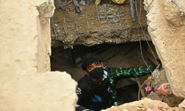 Frustrated families demand recovery of Venezuela's earthquake dead | International