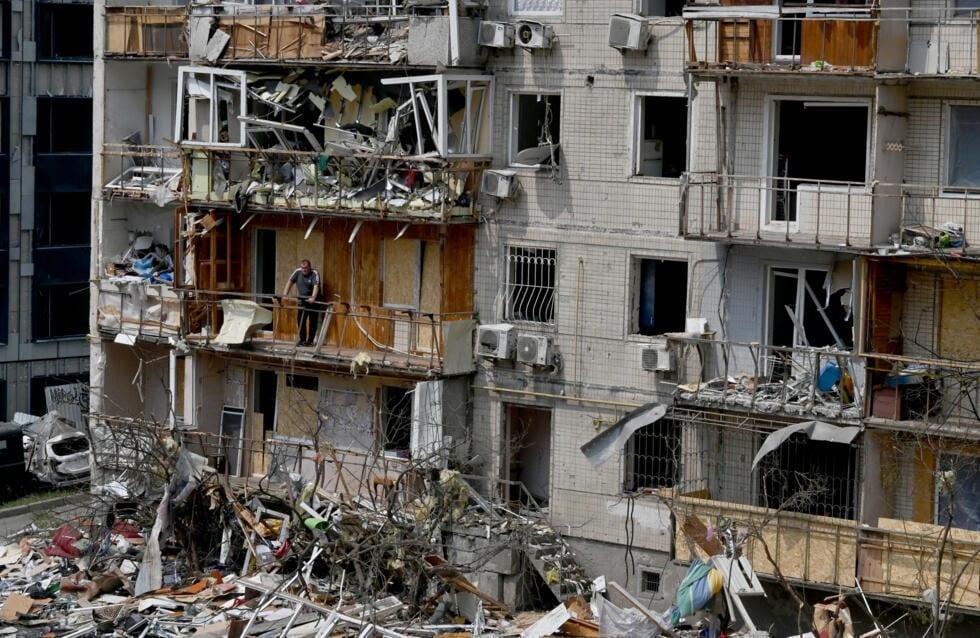 Ukraine denies Moscow claim of seizing strategic stronghold | International