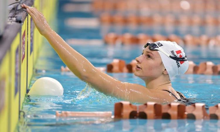 Canada's McIntosh breaks 200 fly world record, oldest in women's swimming | Sports