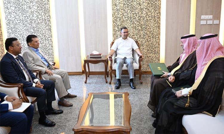 Saudi ambassador calls on PM | News Flash