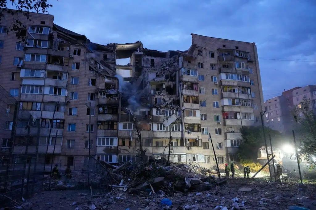 Russian strike kills 14 around Kyiv on eve of NATO summit | International