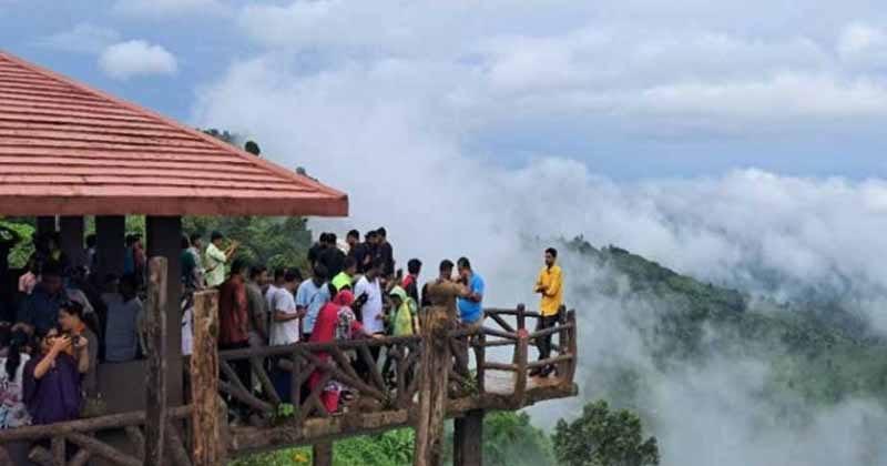 All tourist attractions in Bandarban closed amid heavy rainfall risks | Tourism