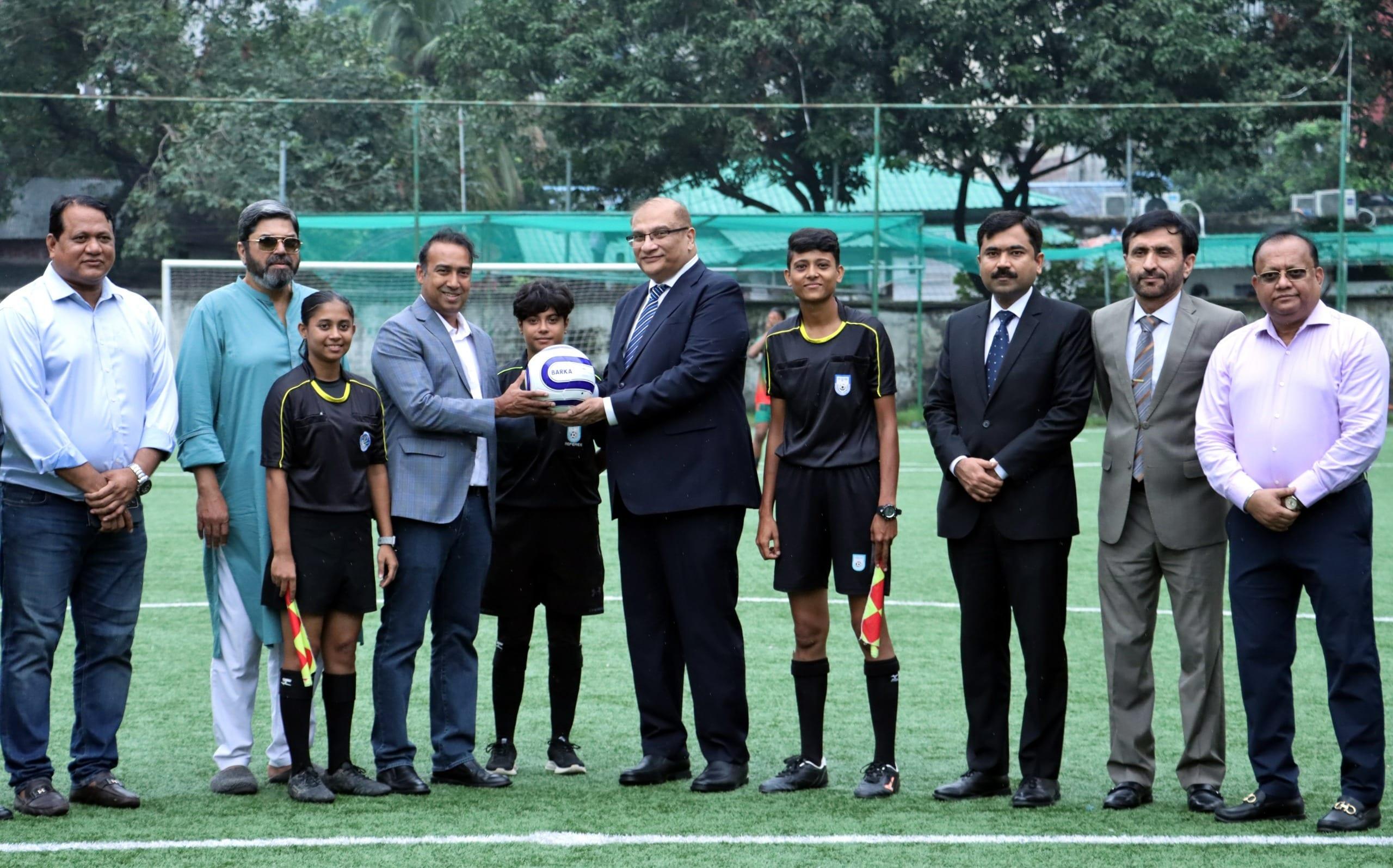 Pakistan High Commission donates 1,000 footballs to BFF | Sports