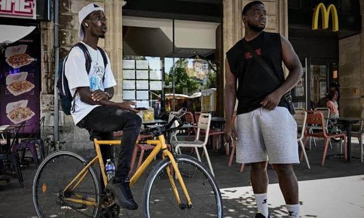 Uber Eats, Deliveroo say will give France drivers break when too hot | International