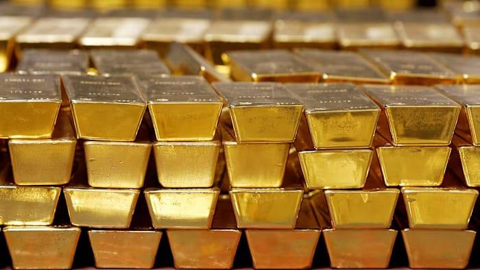 Venezuela leader asks King Charles to release frozen gold assets | International