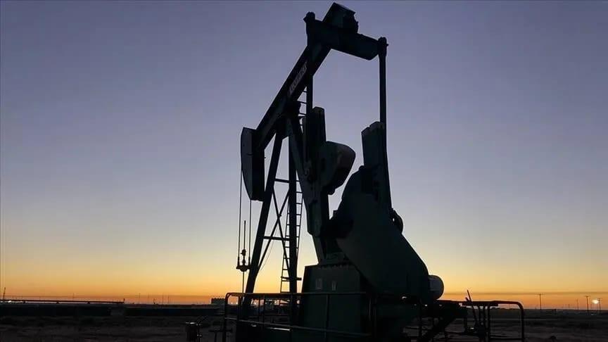 Crude extends rally as US-Iran flare-up rocks peace hopes | Business