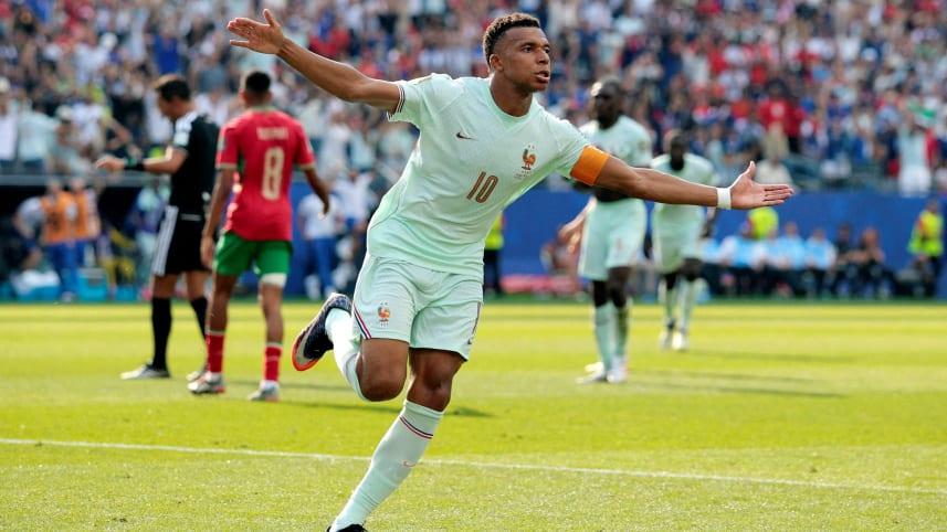 Mbappe, Dembele fire France past Morocco into World Cup semi-finals | News Flash