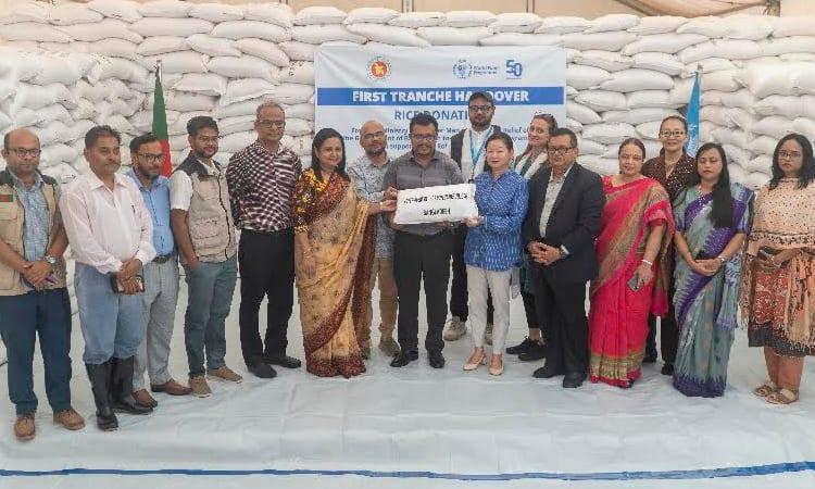 Govt hands over rice to WFP for Rohingya food assistance | News