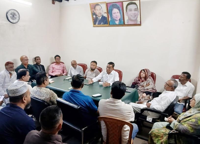 Khulna BNP to repair Shipyard Road potholes amid waterlogging crisis | District