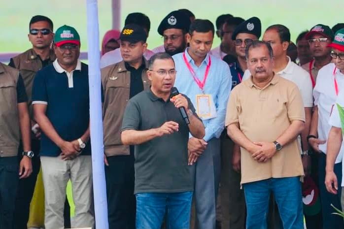 PM seeks cooperation from all to keep country clean | News Flash