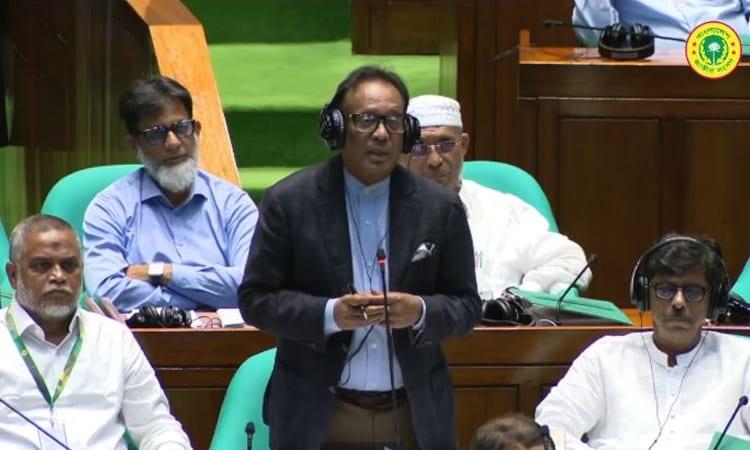 Govt to coordinate with global platforms to remove character-assassination content: Minister | JS Session