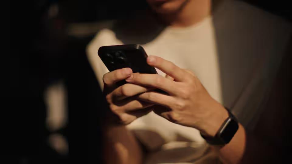 Young Australian men falling victim to online sexual extortion: regulator | International
