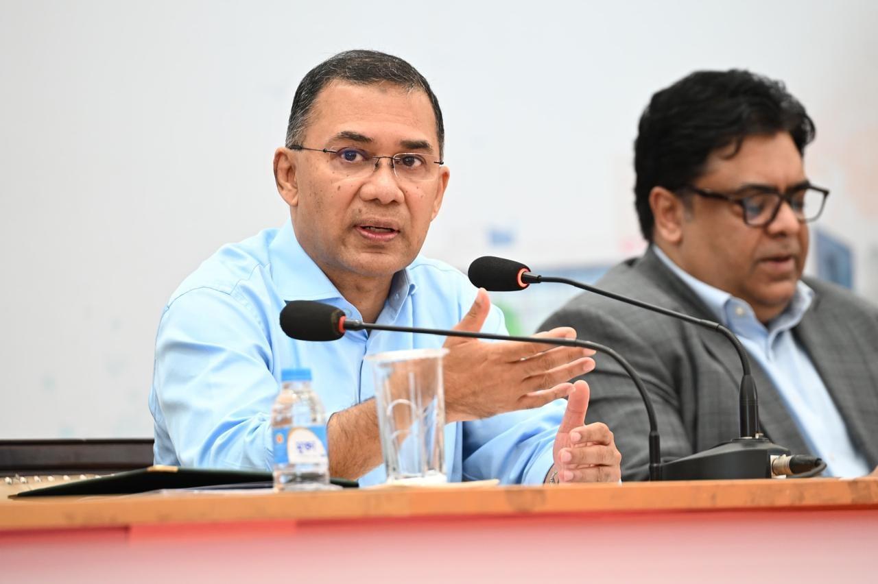 PM urges youth to become entrepreneurs braving challenges  | News Flash
