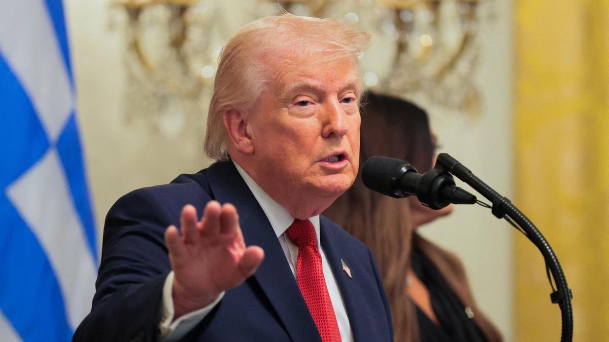 Trump threatens to hit Iran power plants next week if no deal | News Flash