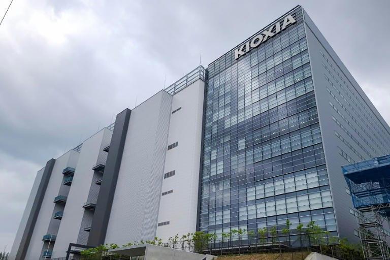 AI ignites 'ignored sector' for Japan chipmaker Kioxia | Business