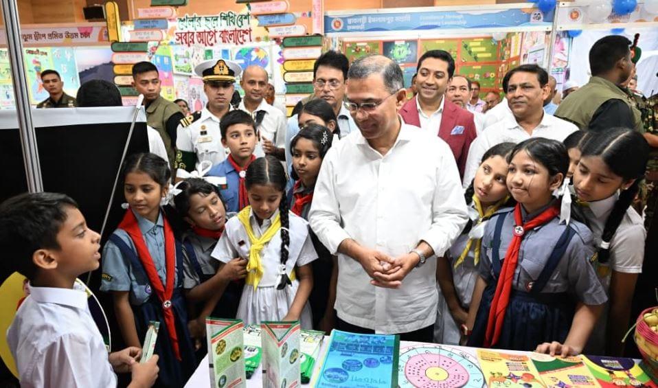 PM encourages children to keep school premises clean, plant trees  | News Flash