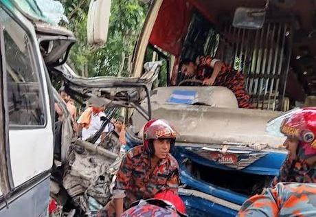 Two killed as bus collides with ambulance in Pabna | District
