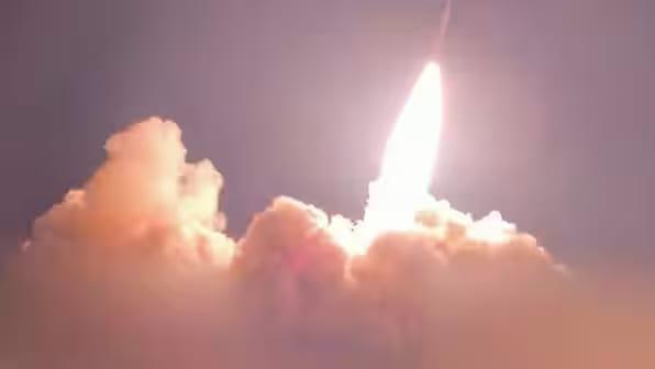 US hits Iran infrastructure in tit-for-tat strikes | News Flash
