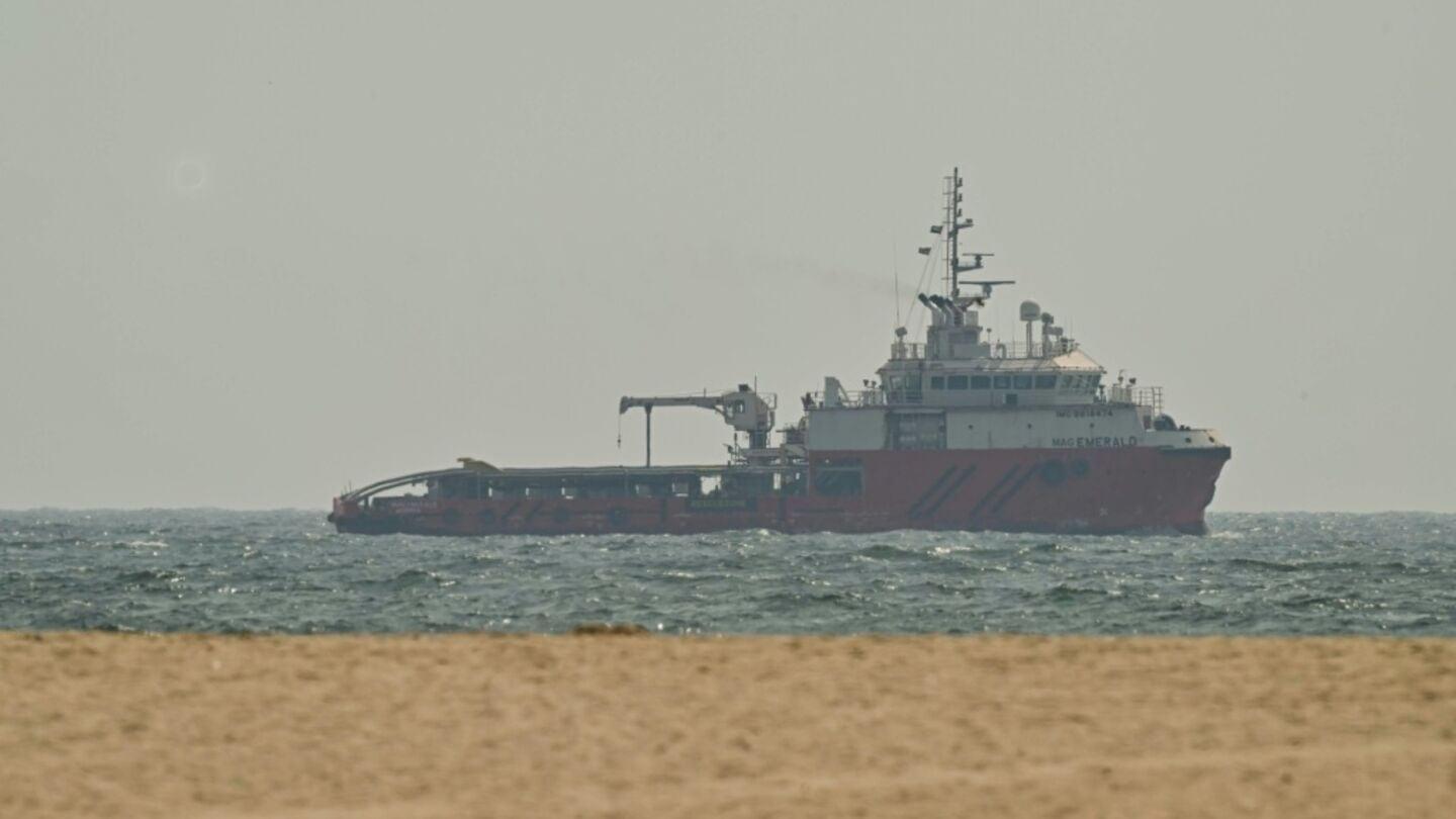 Iran's Guards say tankers exploded from Hormuz mines as US strikes continue | International