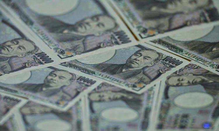 Tech bounce lifts Asia stocks, oil extends gains on US-Iran fears | Business