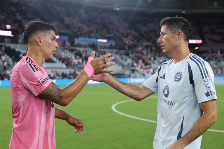 Messi-less Miami beat Fire 3-2 to spoil Lewandowski's MLS debut | Sports