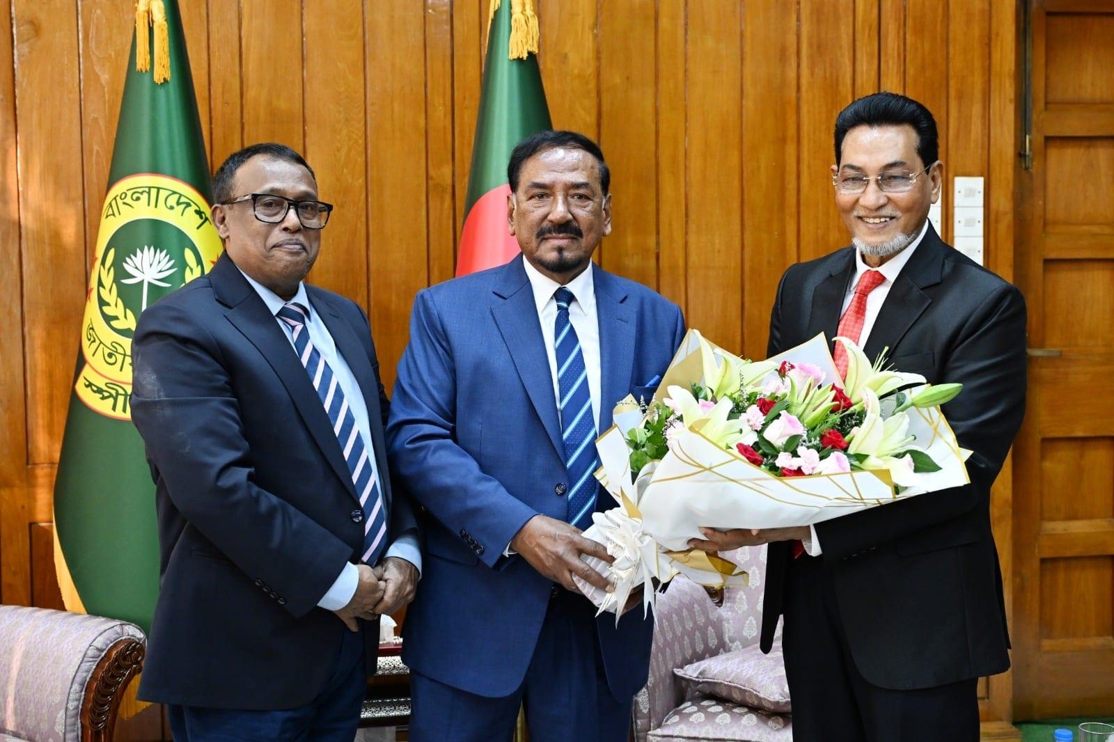 Acting President Hafiz Uddin Ahmad assumes office, receives floral greetings | News