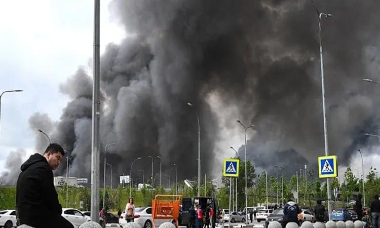 Ukraine hits Russia as far as Urals, two dead near border: Moscow | International