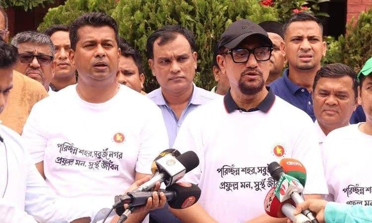 Citizen awareness key to building clean city, says CCC Mayor | District