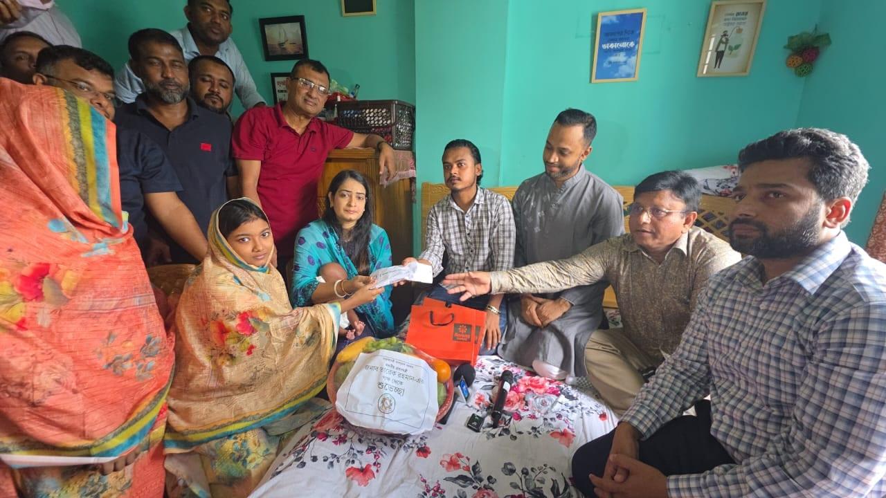 PM sends gifts for newborn daughter of injured July fighter Sujan | News