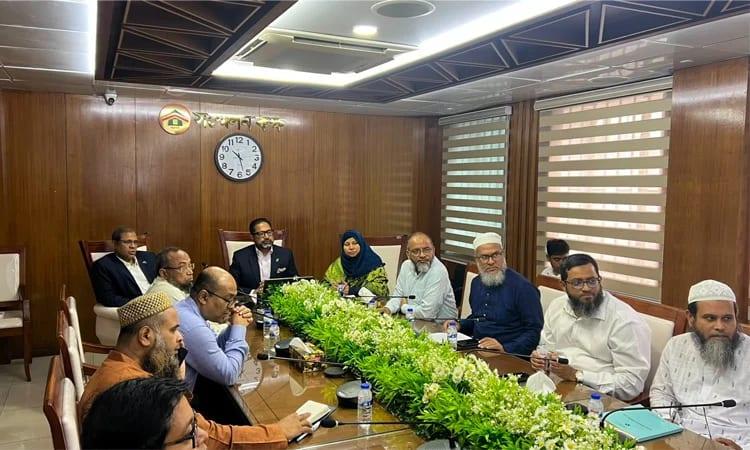 Sohel Manjur warns of blacklisting contractors over irregularities in dev projects | News