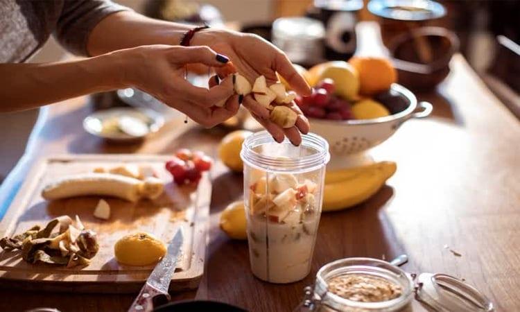 Healthy diet can help women manage post-menopause health risks | Others