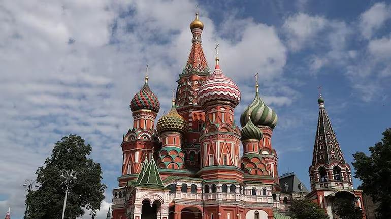 Fire breaks out at Red Square church in Moscow: TASS | International
