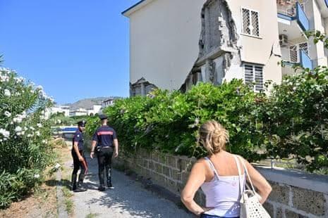 Quake near Italy's Naples injures 21, damages properties | International