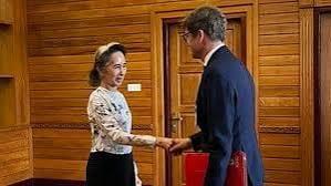 Detained Aung San Suu Kyi meets Red Cross delegate in Myanmar | International