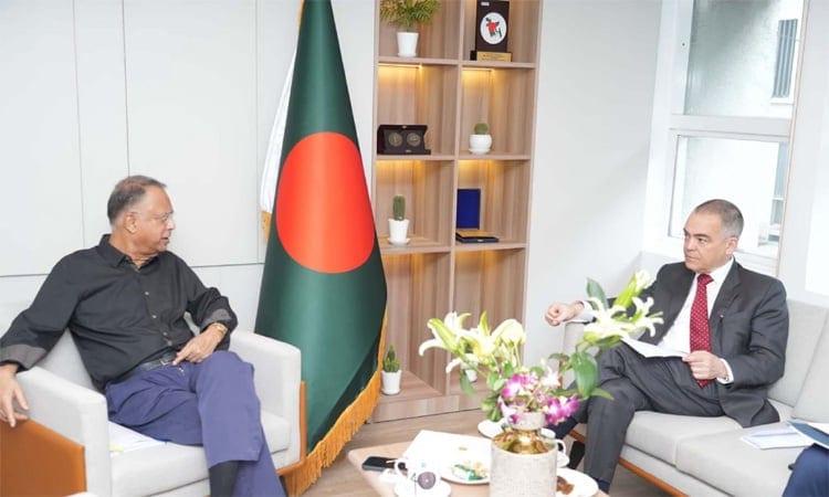 US Embassy Political and Economic Counsellor calls on Energy Minister | Others