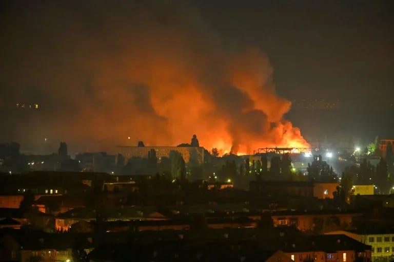 Russian barrage on Ukraine kills 2, wounds dozens more | International