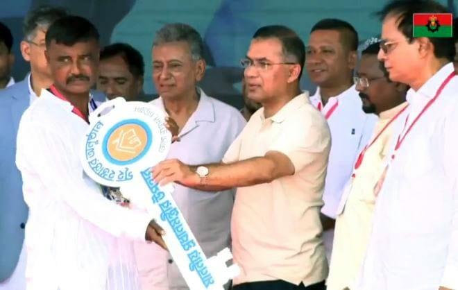 PM hands over keys of new houses to flood-hit families in Banshkhali | News Flash