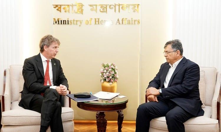 Home Minister seeks more Swedish assistance for Rohingyas | News Flash