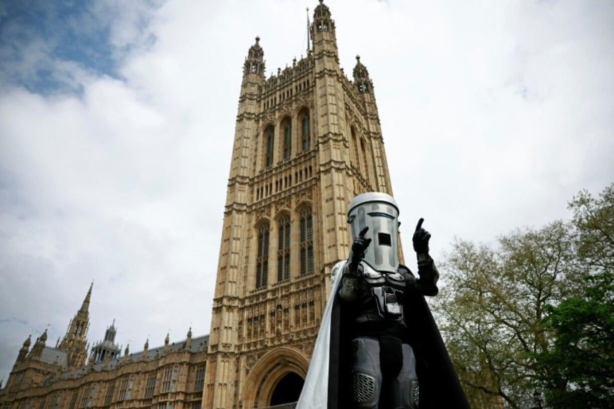 UK 'joke' candidate Binface pushes serious point about politics | International