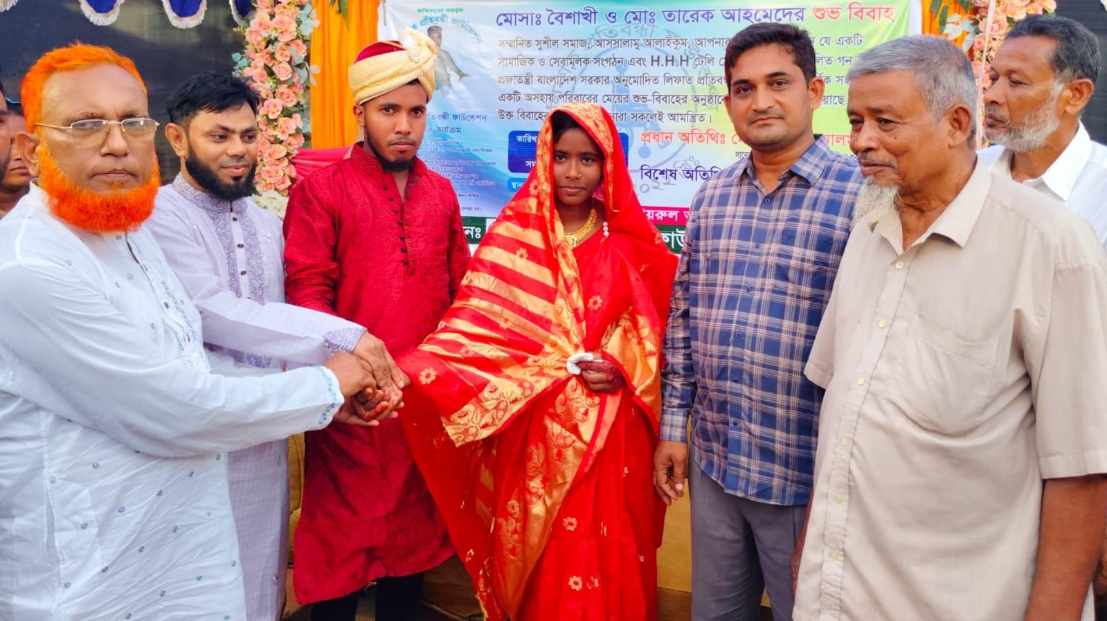 With community people by their side, 2 disabled youths tie the knot | Special Stories