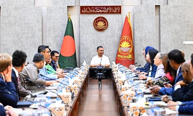 PM urges US companies to invest confidently, build long-term businesses in Bangladesh | News Flash