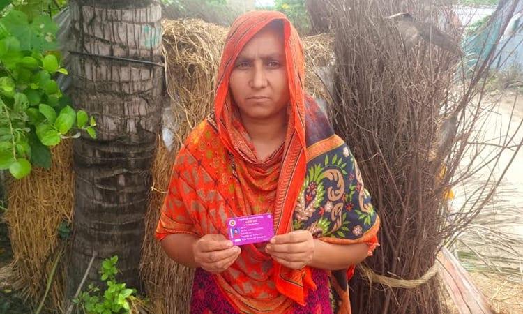 Family Card brings relief to Ripa, other low-income families in Rajshahi | Special Stories