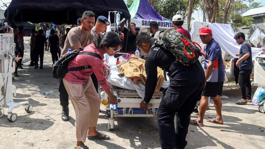 Thousands await aid after deadly Indonesian quake | International